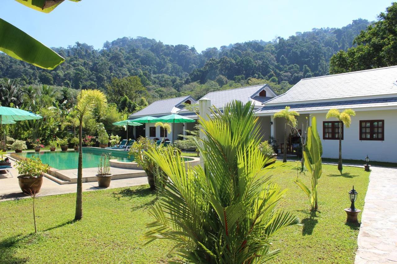 Villa Colina Khao Lak Rooms And Bungalows - Adults Only Esterno foto